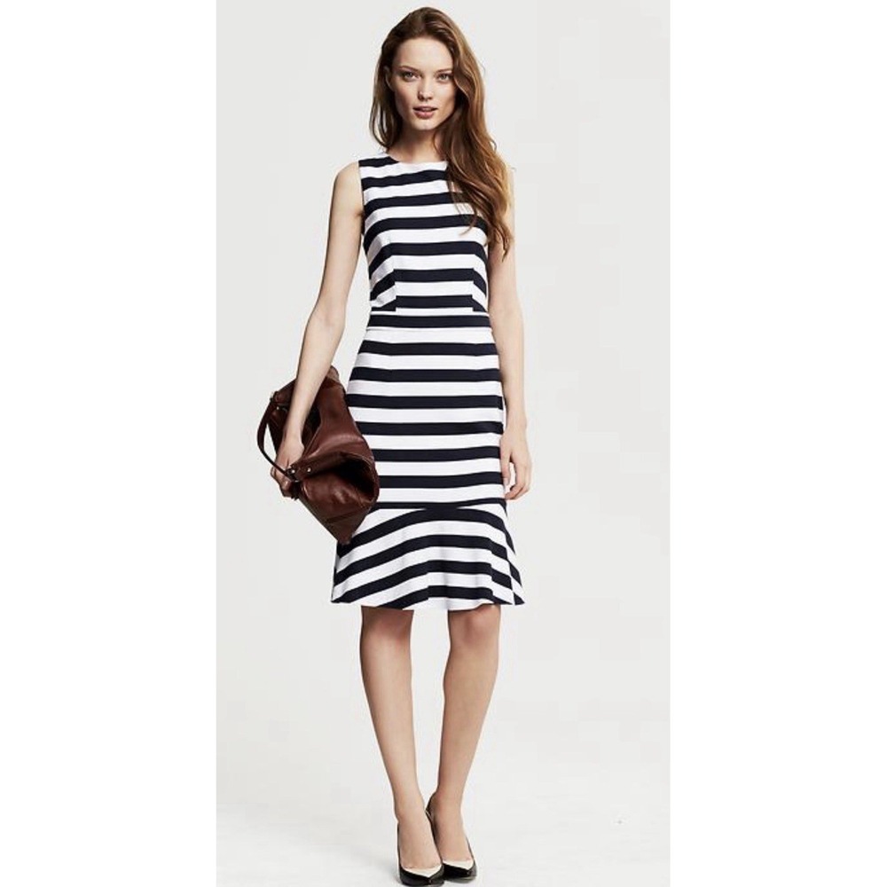 Banana Republic Dress Navy White Striped Flounce Size 14 Sleeveless